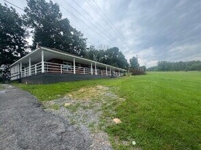 4739 US-340 in Shenandoah, VA - Building Photo - Building Photo