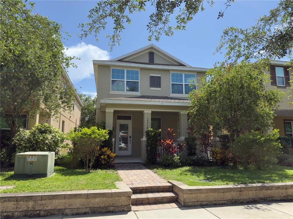 10714 Reams Rd in Windermere, FL - Building Photo
