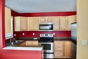 2802-9 1/2 9 1/2 St N in Fargo, ND - Building Photo