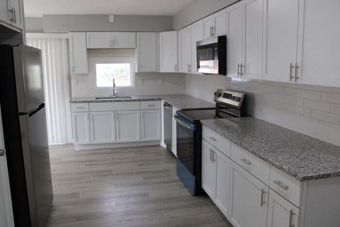 13120-13124 4 St in Grandview, MO - Building Photo