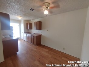 14418 Castlebury Dr in San Antonio, TX - Building Photo - Building Photo