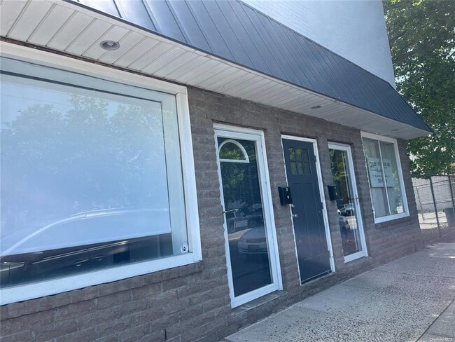 property at 1911 Bellmore Ave