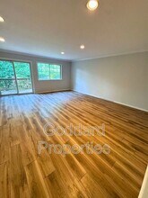 10 Hamlet Dr in Owings Mills, MD - Building Photo - Building Photo