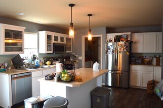 8917 Snowberry Ln in Verona, WI - Foto de edificio - Building Photo