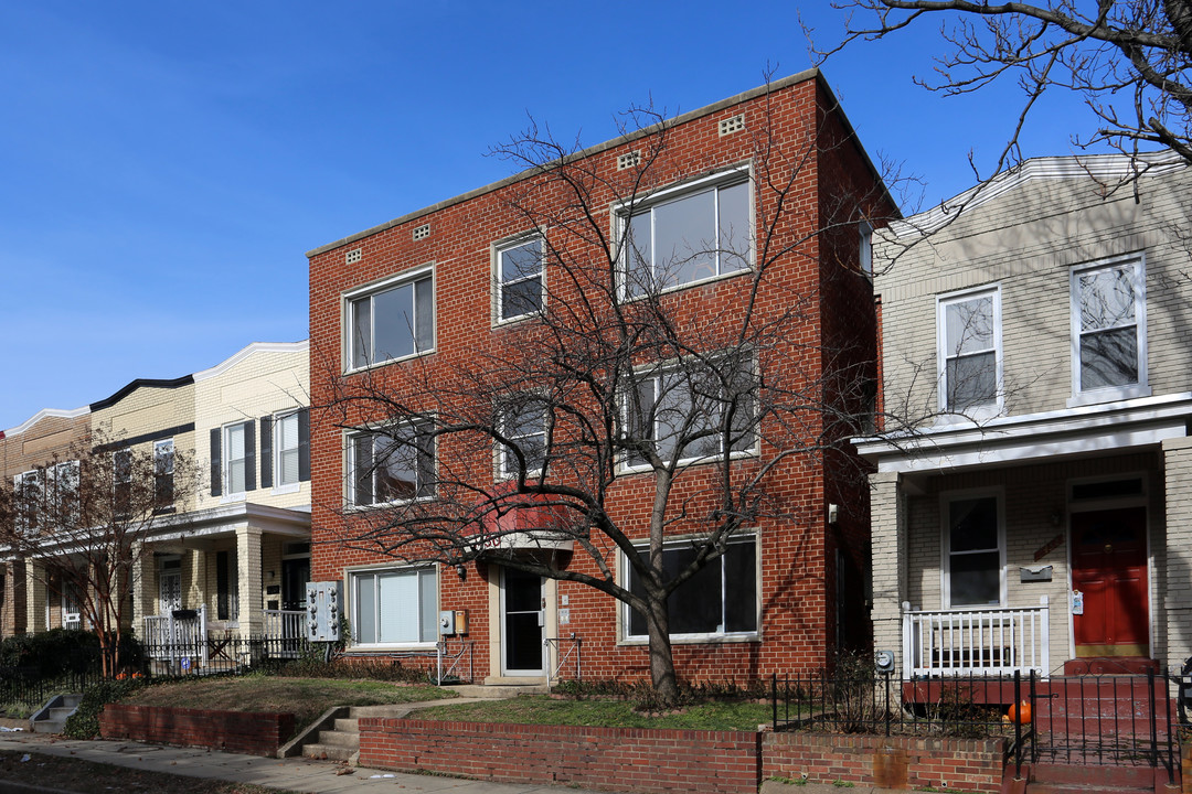 1430 Duncan St NE in Washington, DC - Building Photo