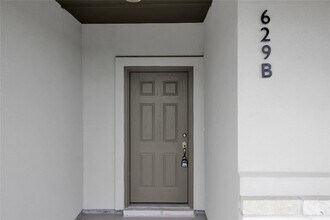 629 County Rd 306 in Jarrell, TX - Building Photo - Building Photo