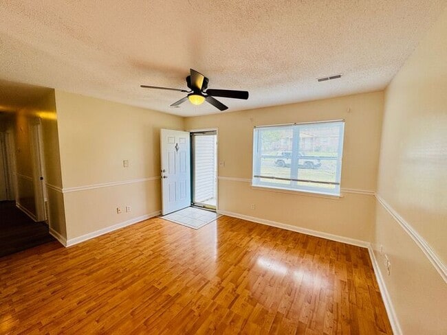 13900 SW Wyandotte Dr in Huntsville, AL - Building Photo - Building Photo