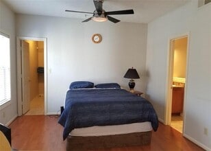 1250 Parkwood Cir SE in Atlanta, GA - Building Photo - Building Photo