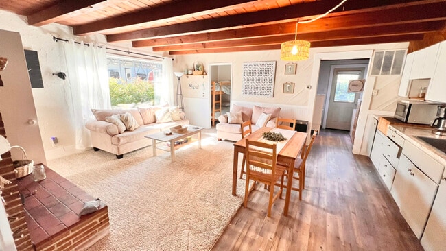 property at 1844 NW 33rd St