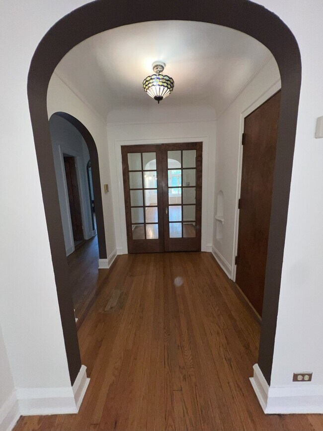 2206 W Granville Ave in Chicago, IL - Building Photo - Building Photo