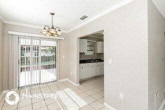 381 NE 164th St in Miami, FL - Building Photo - Building Photo