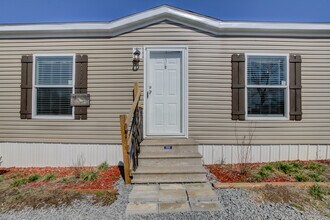 5233 Clarksville Rd in Trenton, KY - Building Photo - Building Photo