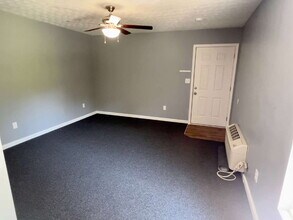 200 White Pine Dr in Fair Play, SC - Building Photo - Building Photo