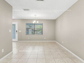 7230 Baltusrol Dr in New Port Richey, FL - Foto de edificio - Building Photo
