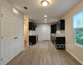 1740 W 9th St in Jacksonville, FL - Building Photo - Building Photo