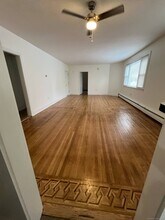 672 Elm St in New Haven, CT - Building Photo - Building Photo