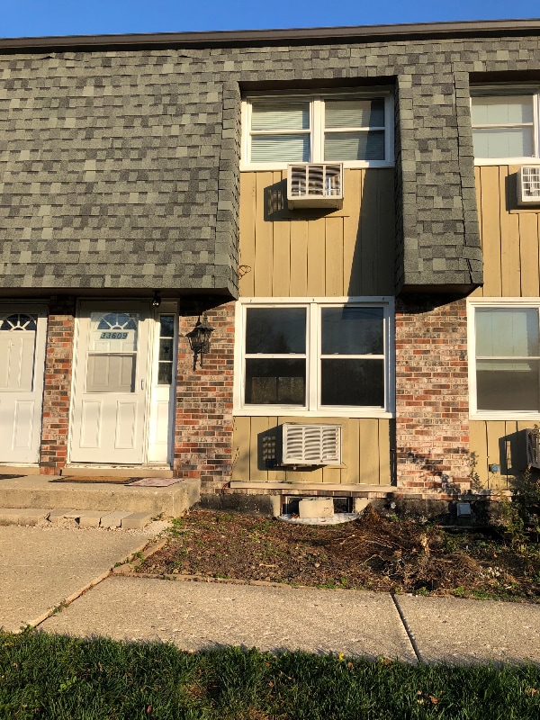 33609 N Evergreen Dr