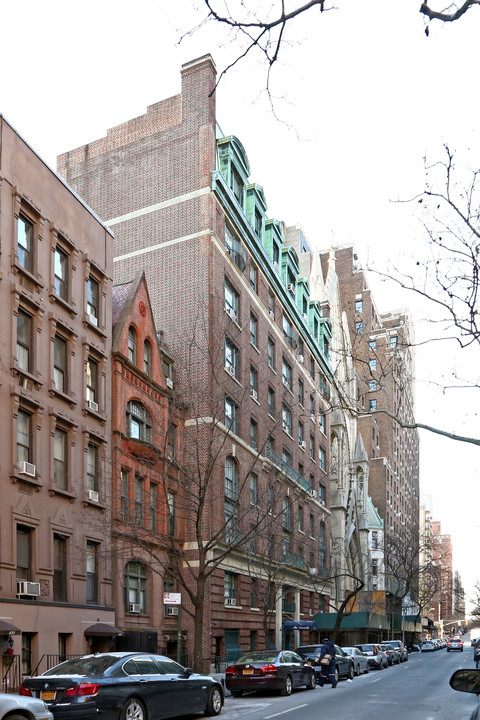 The Danielle in New York, NY - Foto de edificio