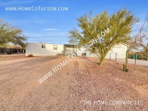 6240 W Huxley Dr-Unit -Unit A in Tucson, AZ - Building Photo - Building Photo