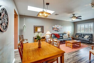 3925 S Vía De Cristal, Unit ID1385990P in Green Valley, AZ - Building Photo