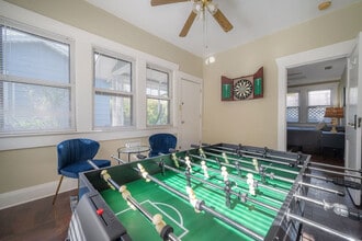 5708 N Suwanee Ave in Tampa, FL - Building Photo - Building Photo