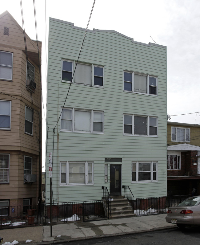 79 Beacon Ave in Jersey City, NJ - Building Photo - Building Photo