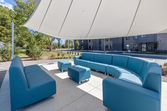 Big Emma Apartments in Springdale, AR - Building Photo - Building Photo