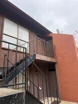 7152 Fair Oaks Ave in Dallas, TX - Building Photo