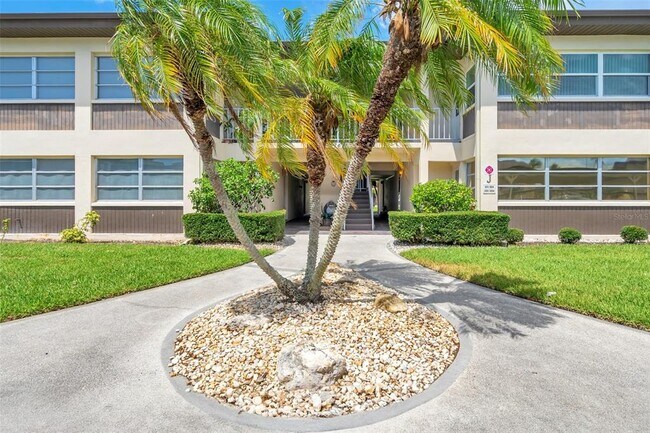 4743 Jasper Dr in New Port Richey, FL - Building Photo - Building Photo