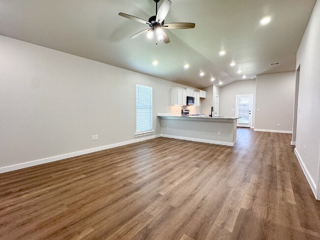 7441 28th St in Lubbock, TX - Building Photo - Building Photo