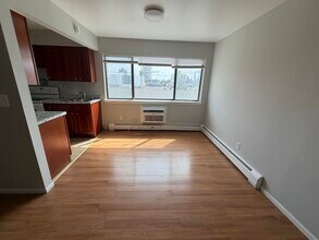 230 68th St in Guttenberg, NJ - Building Photo - Building Photo