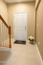 706 Crystal Way in Orange Park, FL - Foto de edificio - Building Photo