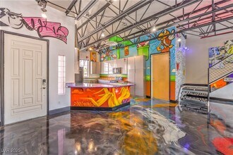 5626 Deer Creek Falls Ct in Las Vegas, NV - Building Photo - Building Photo