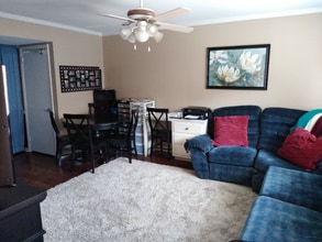 6520 Roswell Rd in Sandy Springs, GA - Building Photo - Building Photo