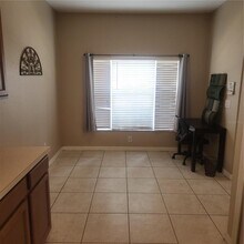 31209 Flannery Ct in Wesley Chapel, FL - Building Photo - Building Photo