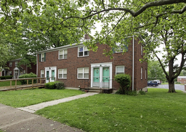 Magnolia Park Apartments in Harrisburg, PA - Building Photo - Building Photo