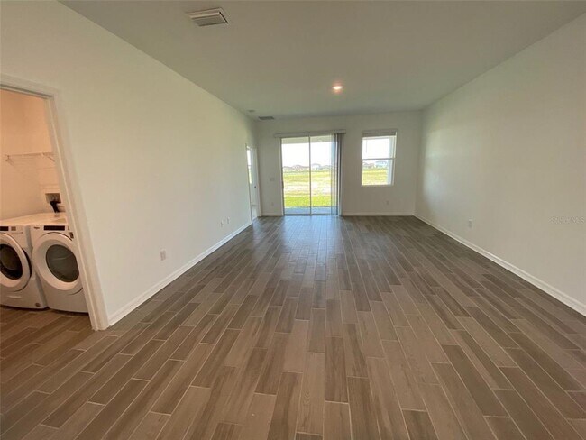 11831 Brighton Knoll Loop in Riverview, FL - Foto de edificio - Building Photo
