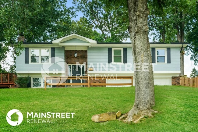 property at 2717 Windsor Forest Dr