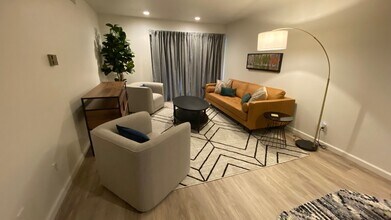 2227 Canyon Blvd in Boulder, CO - Building Photo - Building Photo