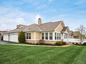 7021 Kinsale Ln in Powell, OH - Building Photo - Building Photo