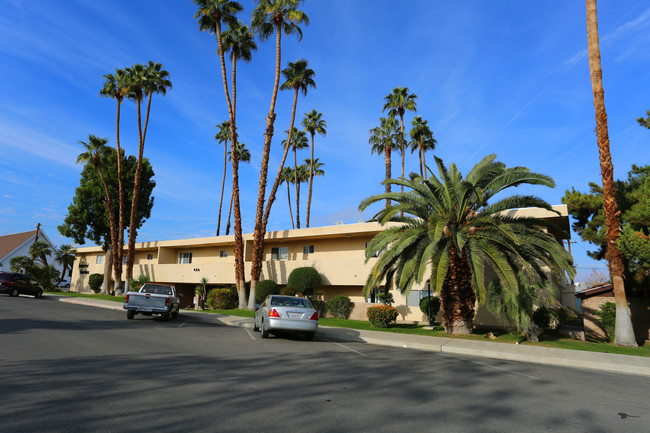 Imperial Gardens in Taft, CA - Building Photo - Building Photo