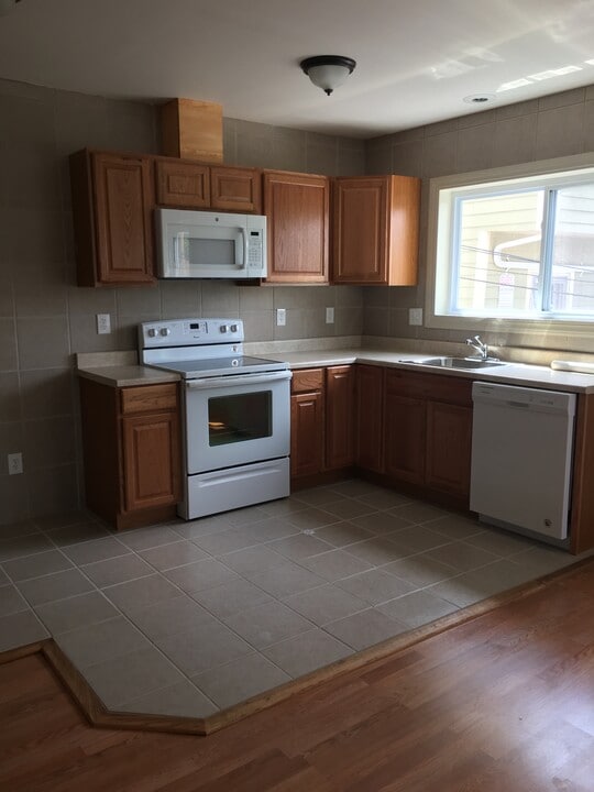 2575 Main St in Piffard, NY - Building Photo