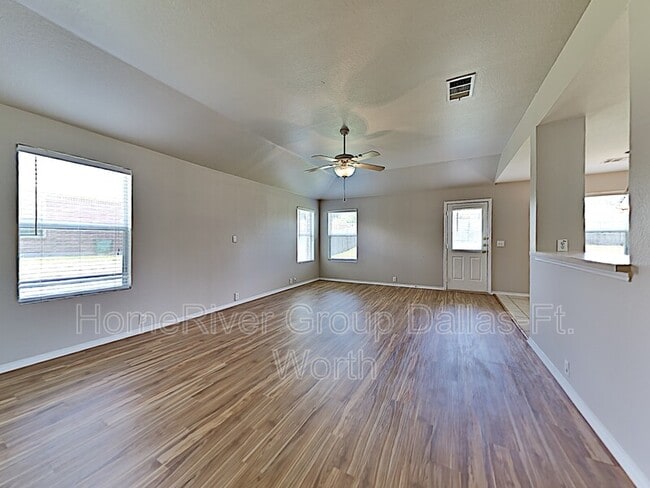 4504 Napa Valley Dr in Argyle, TX - Building Photo - Building Photo