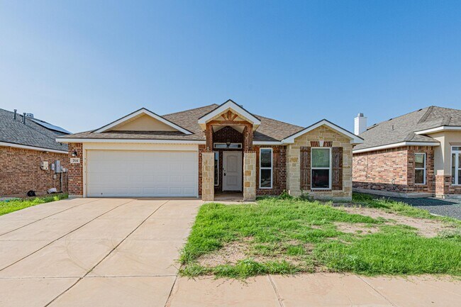 704 E 97th St in Odessa, TX - Building Photo - Building Photo