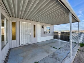 2271 Riverview Ct in Bullhead City, AZ - Building Photo - Building Photo