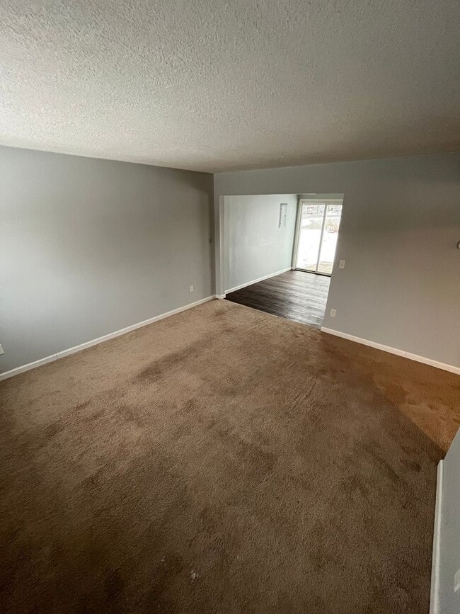 638 Kimberton Dr in Fort Wayne, IN - Building Photo - Building Photo