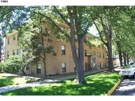 400 W Kiowa Ave Apartments