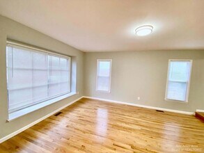 3187 Plymouth Rd in Ann Arbor, MI - Building Photo - Building Photo