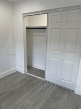 880 NW 8th Ave in Pompano Beach, FL - Foto de edificio - Building Photo