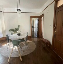 952 N Hoyne Ave in Chicago, IL - Building Photo - Building Photo